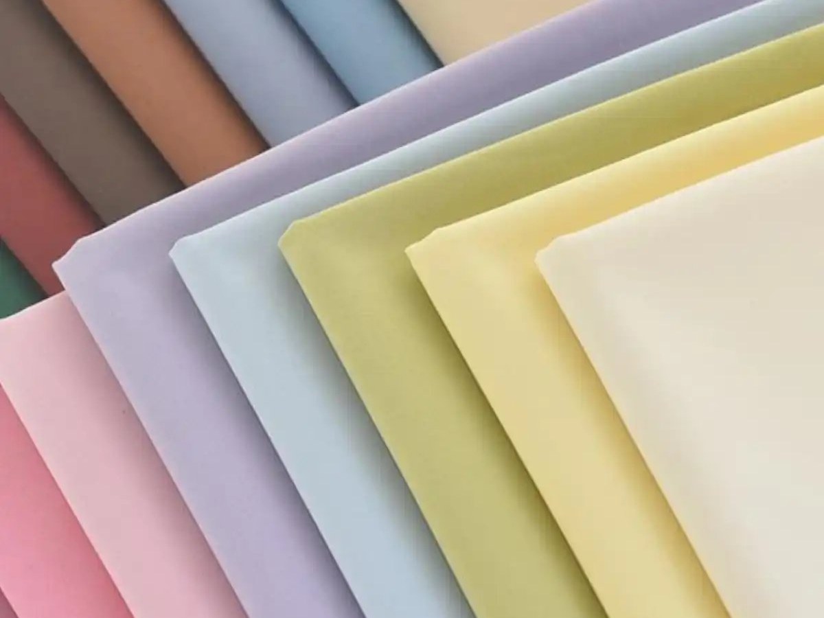 Solid colour fabrics